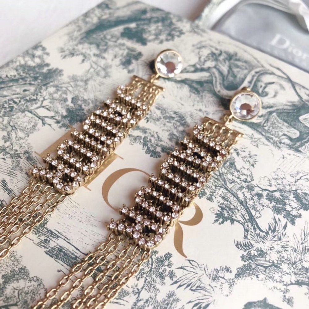 Earrings - Picture 4 of 4